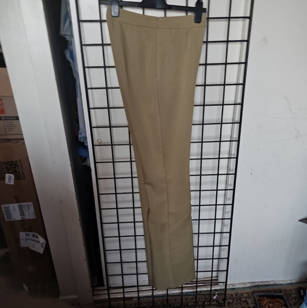 PrettyLittleThing Men's Khaki Chinos